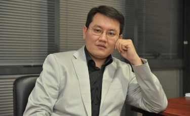 Малик Отарбаев назначен советником Президента Казахстана