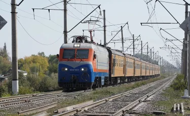 Елімізде соғыс және тыл ардагерлері пойызбен тегін жол жүре алады