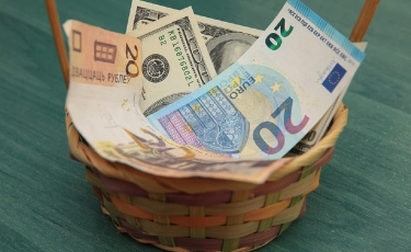 Курс валют на 31 мая 2022