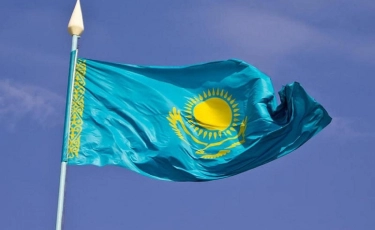 Президент Мемлекеттік туды қорлағандарға қатысты пікір білдірді