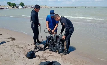 Балаларды құтқармақ болған: Қапшағайда 4 адам суға кетті