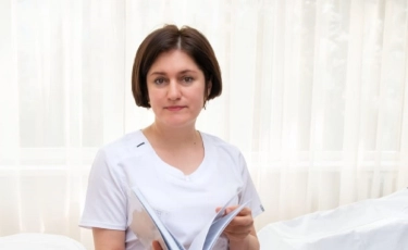 Алматы қаласының штаттан тыс бас эпидемиологы ковидке қарсы бустерлік вакцинаны ұсынады