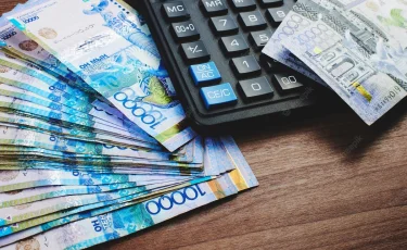 Выплаты по потере работы повысятся до 45% от среднемесячного дохода в РК