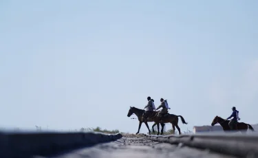 Ұлы дала жорығы: шабандоздар маршруттың тең жартысын басып өтті