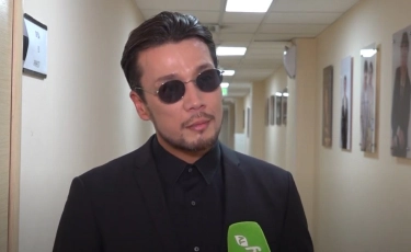 Әнші Дастан Оразбеков қазақ елін Республика күнімен құттықтады