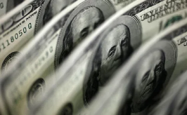 За сколько продают доллары в обменниках Алматы 24 октября