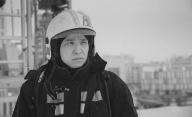 Асқар Забикулиннің отбасына білім гранттары бөлінді