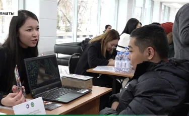 Алматыда бос жұмыс орындарының жәрмеңкесі өтті