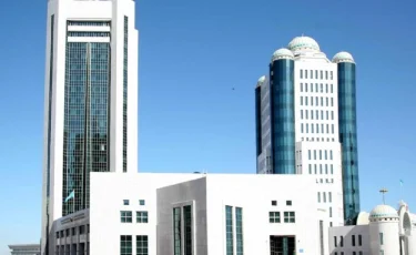 Парламент палаталарының бірлескен отырысы басталды