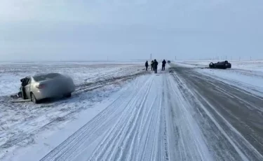 Павлодар-Қызылорда тасжолындағы көлік апатынан 2 адам көз жұмды