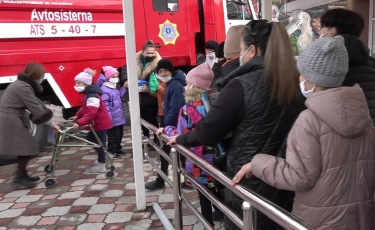 Сейсмотренировку провели для детей с нарушением опорно-двигательного аппарата