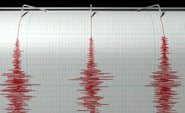 Казахстанские сейсмологи зарегистрировали два землетрясения