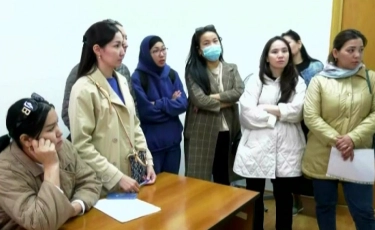 Актауским медикам три месяца не выдают зарплату