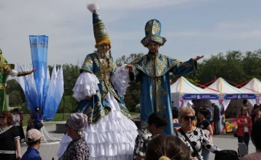 Қазақстанда қанша этнос өкілдер тұрады