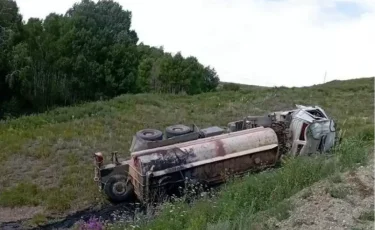 ШҚО-да бірнеше тонна күкірт қышқылы төгілді