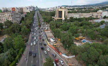 Ремонт по южной стороне проспекта Аль-Фараби в Алматы завершен