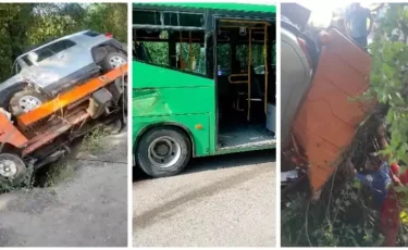 Жеңіл көлік тиеген эвакуатор автобус пен жедел жәрдем көлігін соғып кетті