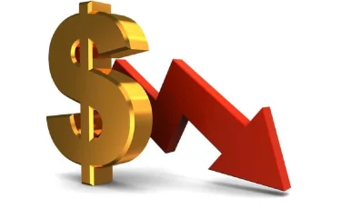 И еще шаг назад:  что происходит с долларом в Казахстане