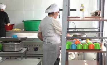 Мектептегі мерзімі өткен сүт өнімдері: қылмыстық іс қозғалды