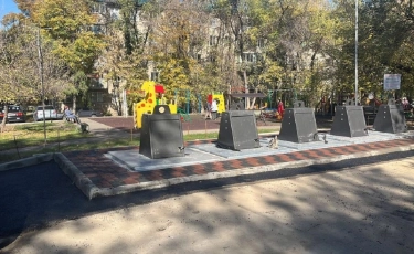 Чистый город: в Алматы установили контейнеры для сбора ТБО заглубленного типа