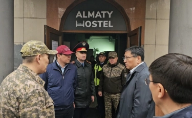 Қала әкімі Досаев төтенше жағдай болған хостелге барды