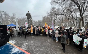 Алматыда волонтерлер слеті өтті -2023