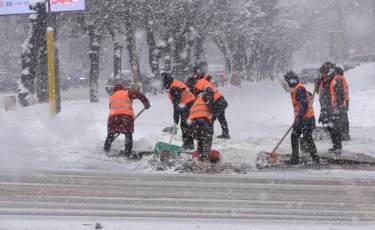 Алматының коммуналдық қызметі күшейтілген жұмыс жүйесіне көшті 