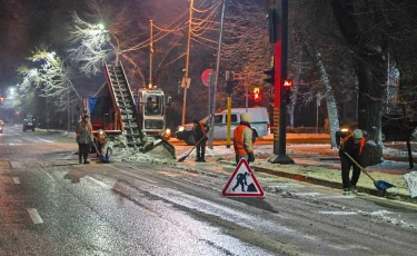 Алматының коммуналдық қызметі тазарту жұмыстарын жалғастыруда 