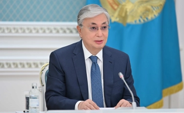 Касым-Жомарт Токаев поздравил православных казахстанцев с Рождеством