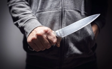 Маңғыстау облысында көршісінің жасөспірім қызын зорламақ болды деген күдікті ұсталды