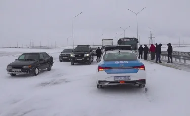 Грядут сильные морозы: на автотрассах страны ограничено движение для транспорта