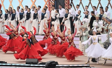 Порядка 300 тысяч человек посетили праздничные концерты в Алматы