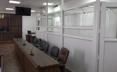 Присяжные заседатели: какие права и ограничения имеют народные судьи