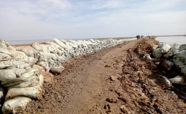 Орал қаласында Шаған және Деркөл өзендері қауіпті деңгейден асып кетті