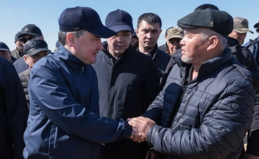 Олжас Бектенов проверил паводковую ситуацию в Кульсары 