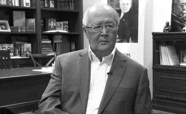 Мурат Ауэзов скончался на 82-м году жизни