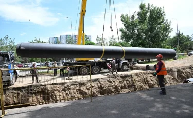 В Ауэзовском районе Алматы заменят устаревший трубопровод