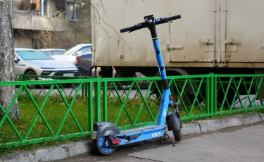 В Алматы осудили двух самокатчиков