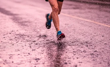 Как сохранить обувь в дождливую погоду