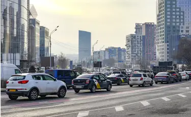 В чем отличие: как водят автомобили мужчины и женщины