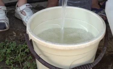 Опубликован график подачи и отключения воды в Медеуском районе до 30 июля