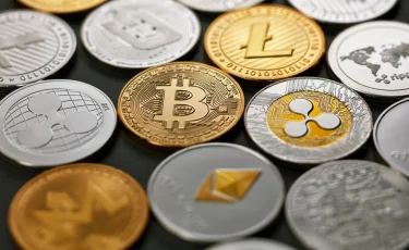 Финансовые махинации: карагандинец незаконно продавал криптовалюту