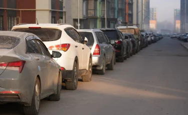 Желтый треугольник станут размещать на автомобили в Казахстане