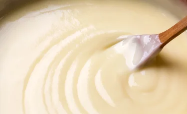 Три простых способа сделать сливочное масло в домашних условиях