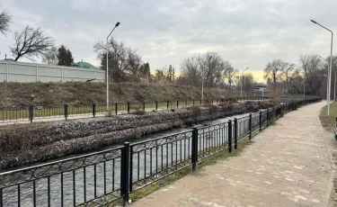 Жаңа көпір, саябақ аймағы және мұз айдыны: Алматының Жетісу ауданында не өзгерді