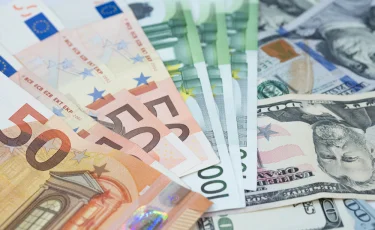 Курс валют на 12 сентября 2025