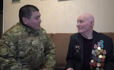 Жеңіс-80: Қорғаныс министрлігі Федор Блиновты құттықтады