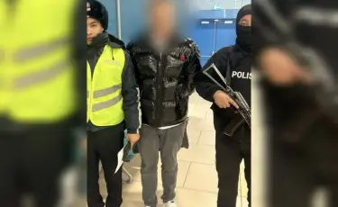 Международная операция: полицейские Алматы поймали разыскиваемого преступника