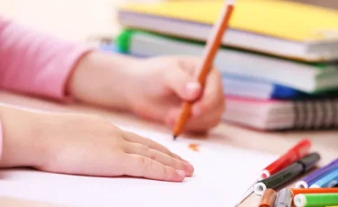 Қазақстанда балалардың құқығын қорғау үшін үш негізгі заң қабылданды