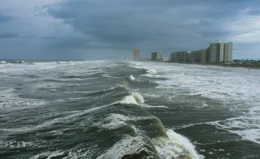 АҚШ-та сирек соғатын бораннан кем дегенде 9 адам қаза тапты